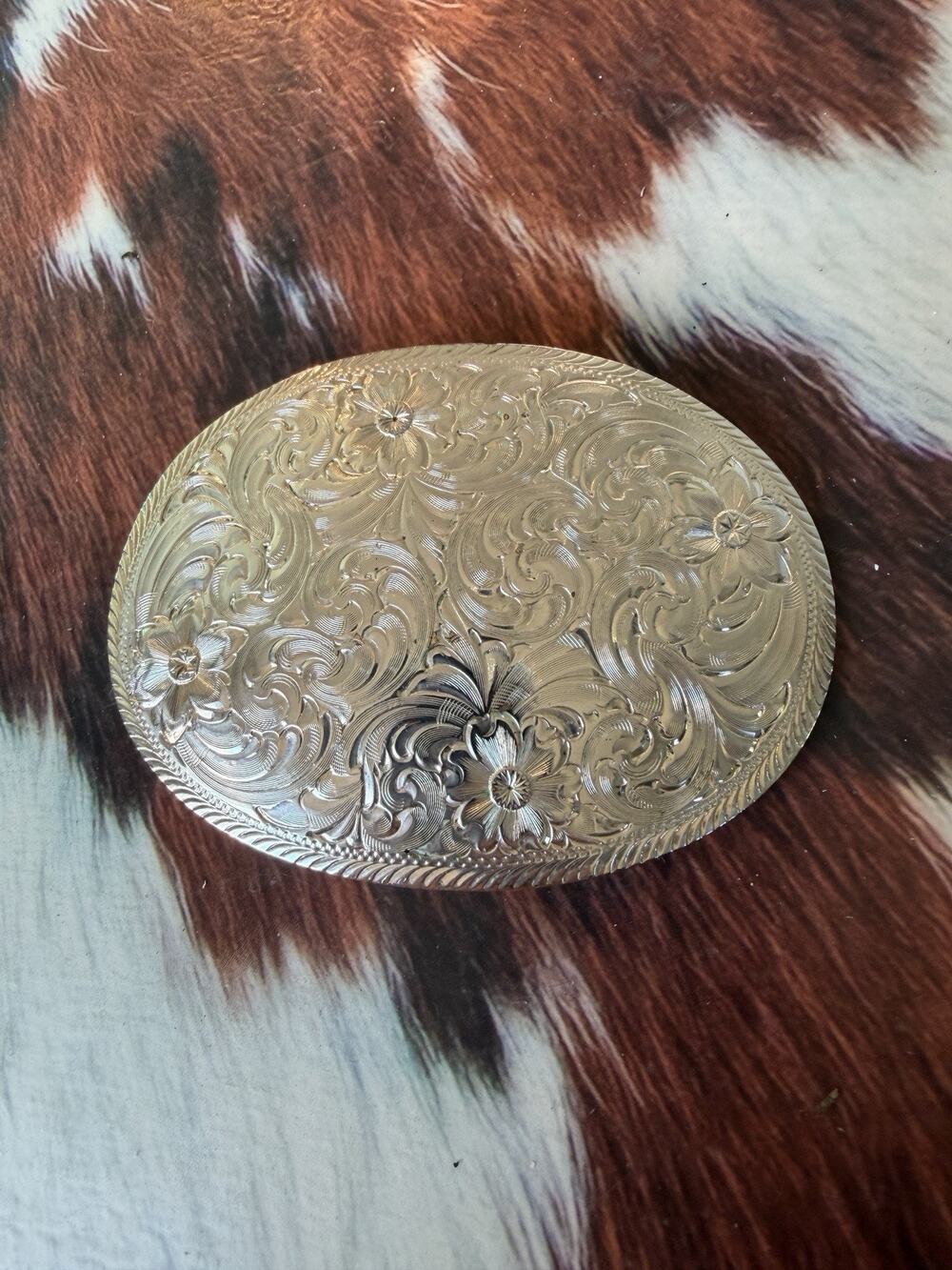 Montana Silversmiths Floral Oval Silver Belt Buckle Western Cowgirl Flowers Boho